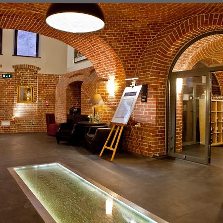 Great Polonia The Granary La Suite Hotel Wroclaw Luaran gambar The interior of the hotel