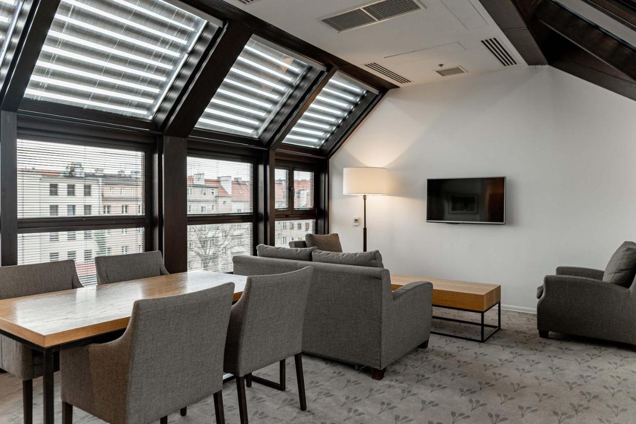 Great Polonia The Granary La Suite Hotel Wroclaw Luaran gambar The 10th floor of the building