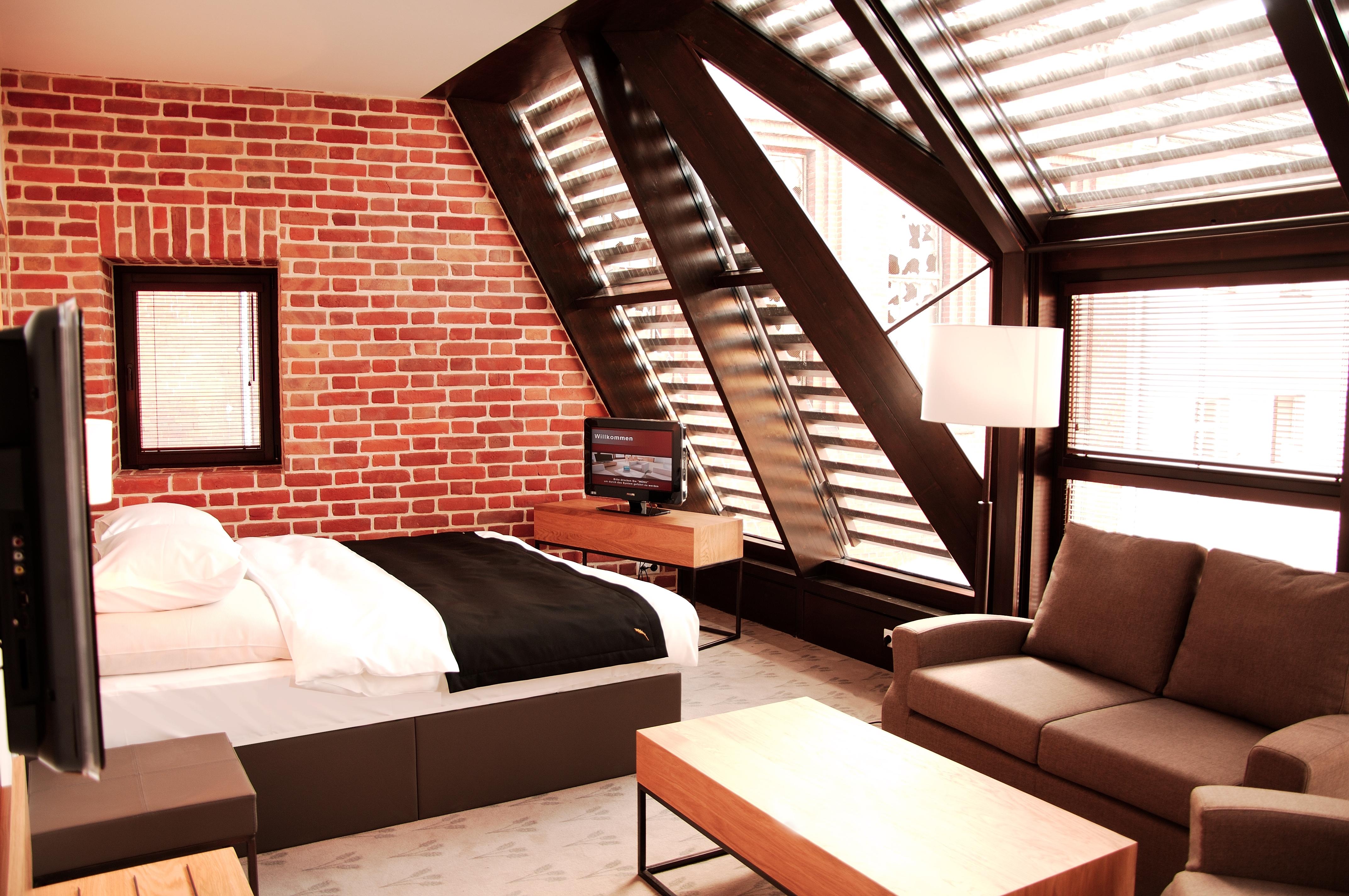 Great Polonia The Granary La Suite Hotel Wroclaw Luaran gambar A room at the Hotel Americano