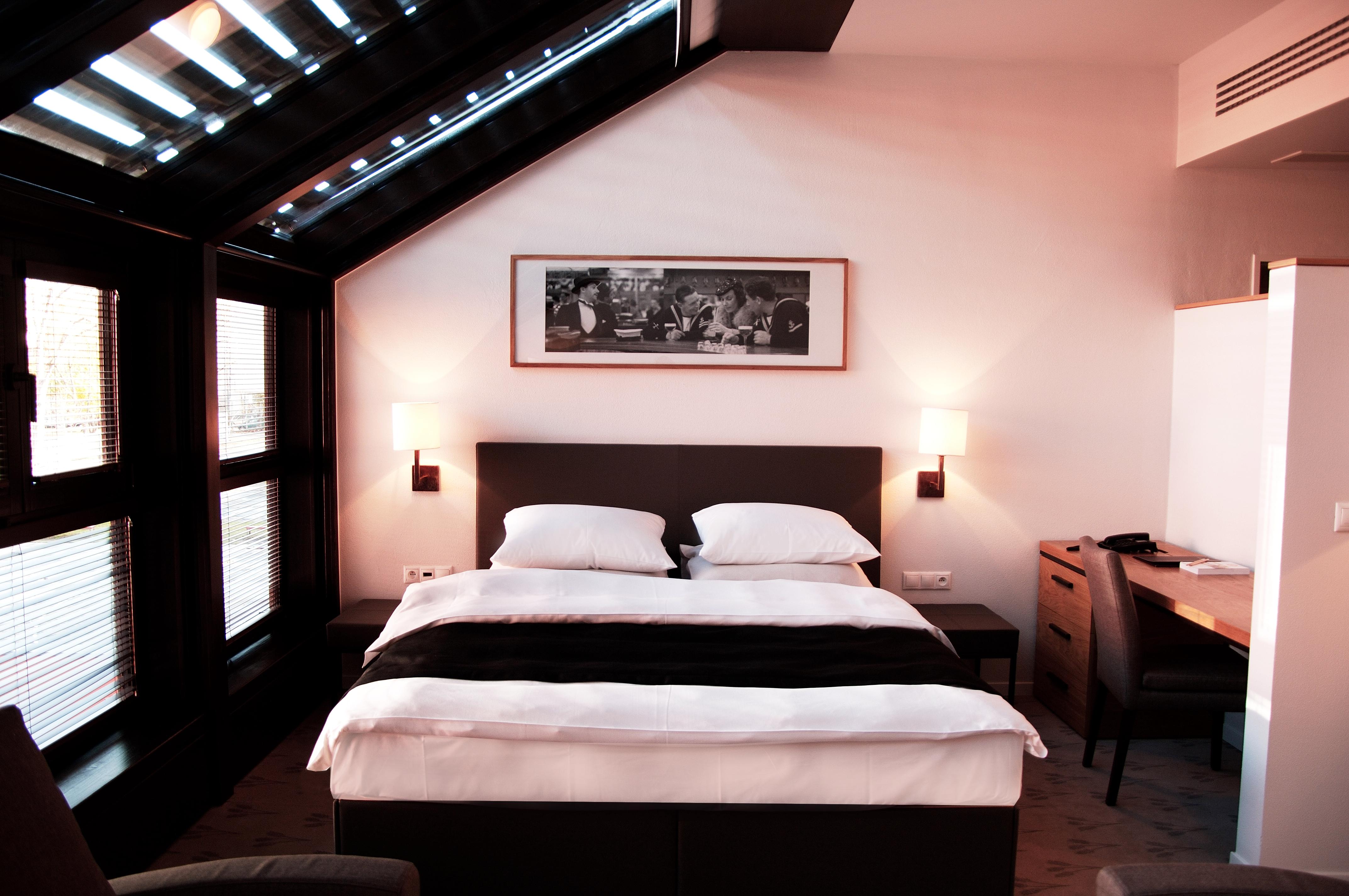 Great Polonia The Granary La Suite Hotel Wroclaw Luaran gambar A room at the hotel