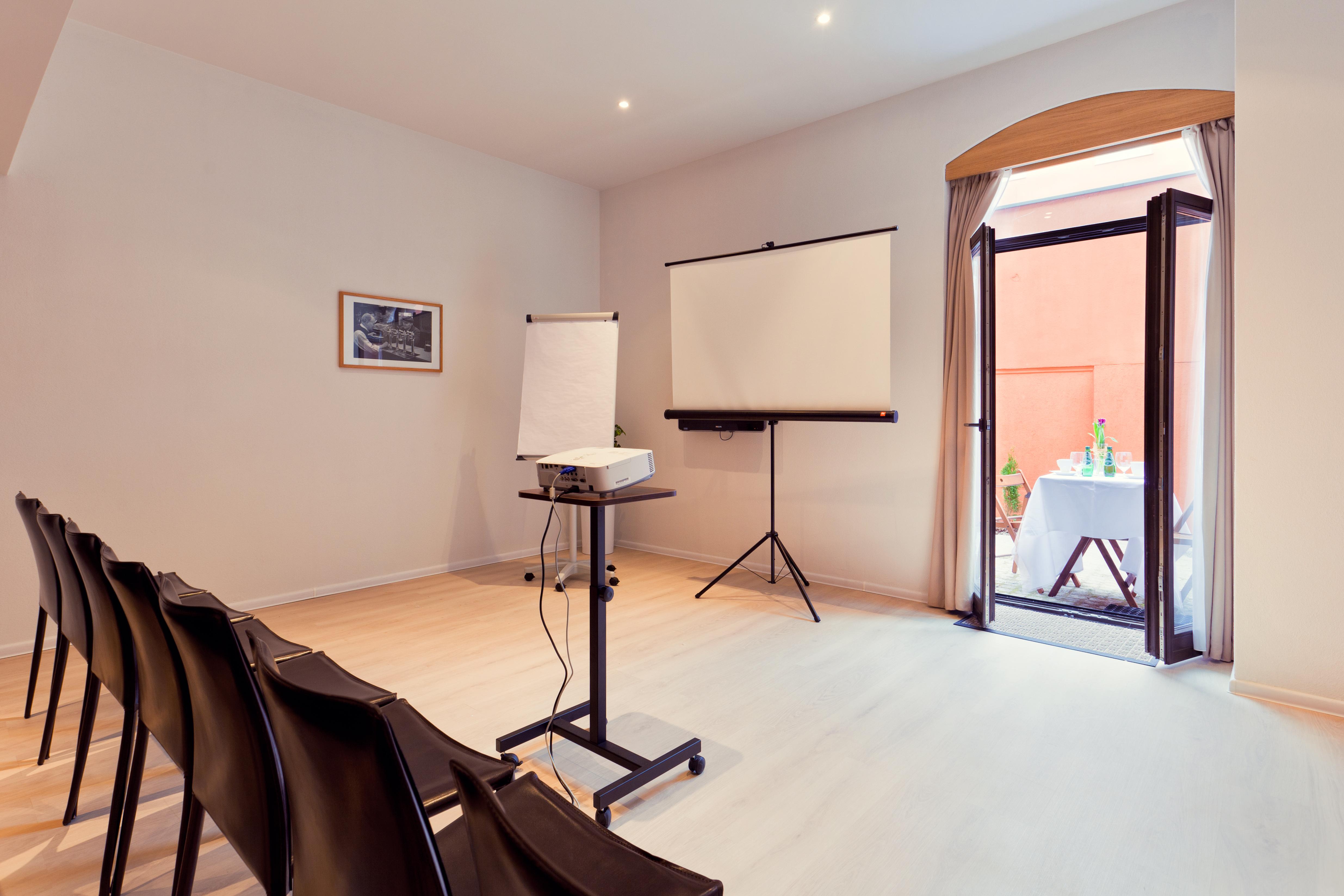 Great Polonia The Granary La Suite Hotel Wroclaw Luaran gambar Meeting room