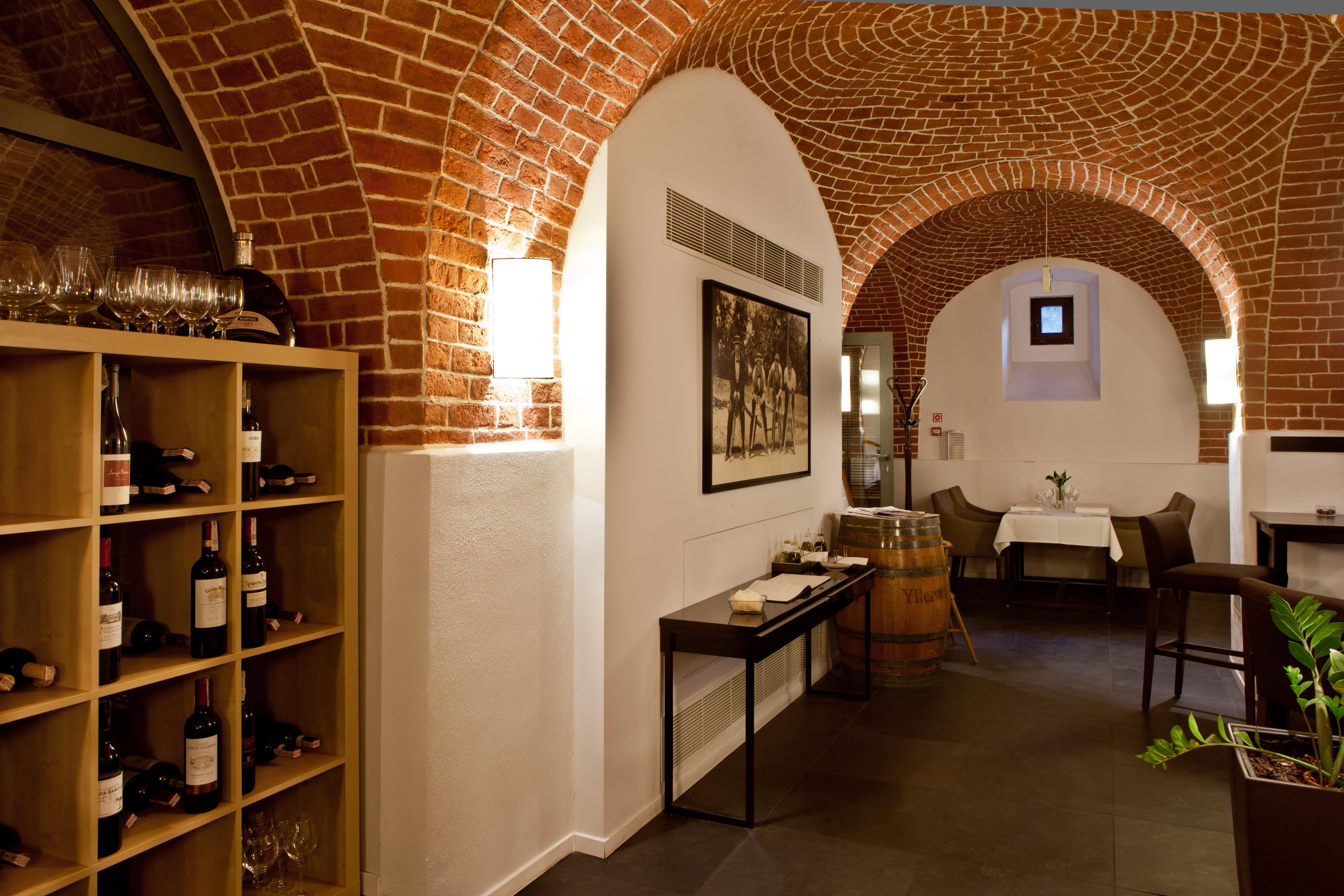 Great Polonia The Granary La Suite Hotel Wroclaw Luaran gambar Restaurant AOC