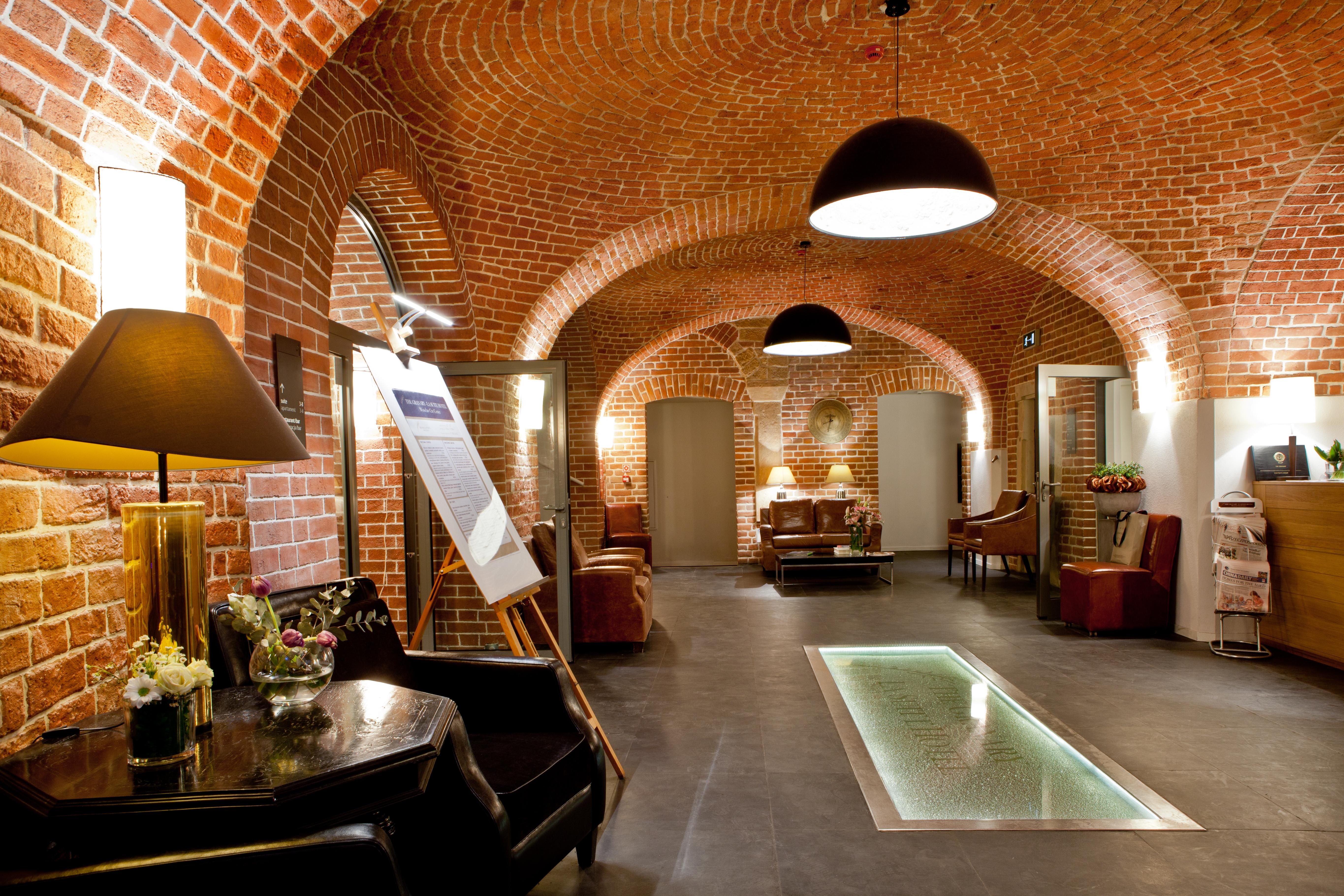 Great Polonia The Granary La Suite Hotel Wroclaw Luaran gambar The interior of the hotel